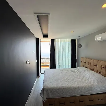 Detached With Full And Sea Views Villa